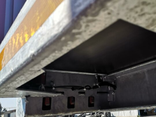 Pojazdy burtowe z&nbsp;kłonicami